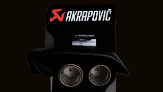 Akrapovi? è l’azienda leader nella produzione di impianti di scarico.