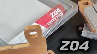 Frenata da Pole Position: porta il DNA Z04 della Pista sulla tua Moto